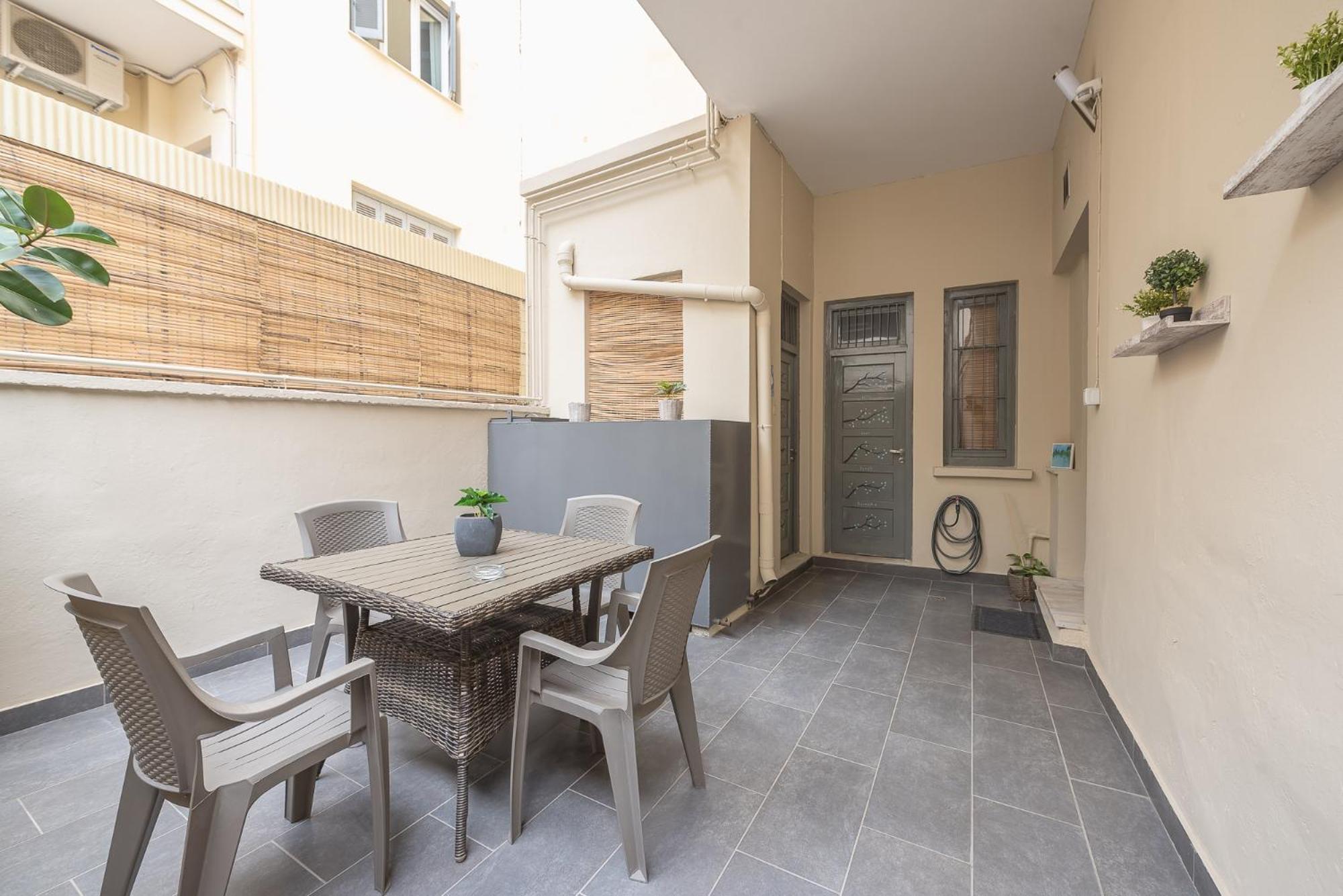 Peaceful And Comfy 2Ba In Athens Heart Leilighet Eksteriør bilde